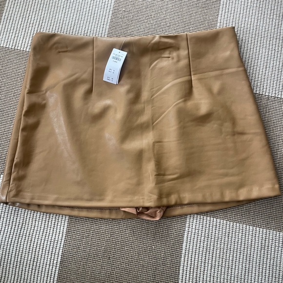 Leather Skort NWT - Picture 3 of 5